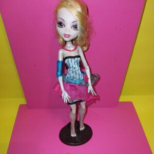 Monster high Lagoona blue doll dot dead gorgeous dance price firm